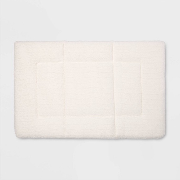 NWT dog mat Boots and Barkley Medium pet mat soft dog bed cat bed 19 x 1.56 x30 - Picture 4 of 14